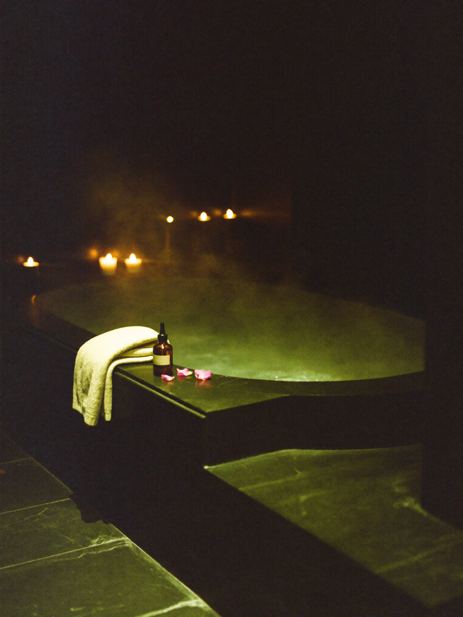 play bath ritual